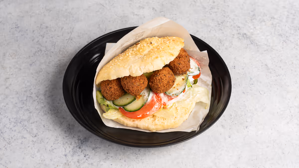 Falafel pita